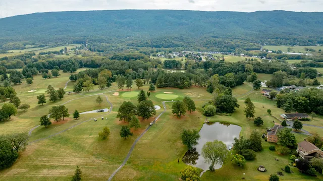 $469,000 | 248 Shenvalee Drive, New Market, VA 22844