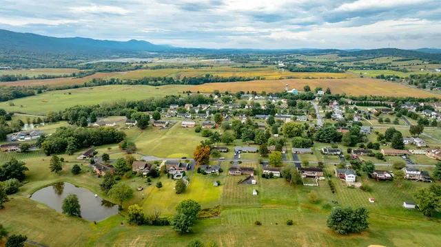 $469,000 | 248 Shenvalee Drive, New Market, VA 22844