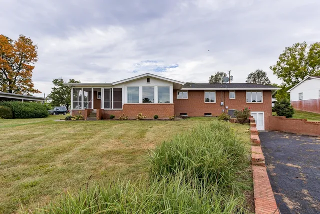 a view of an ocean from a yard