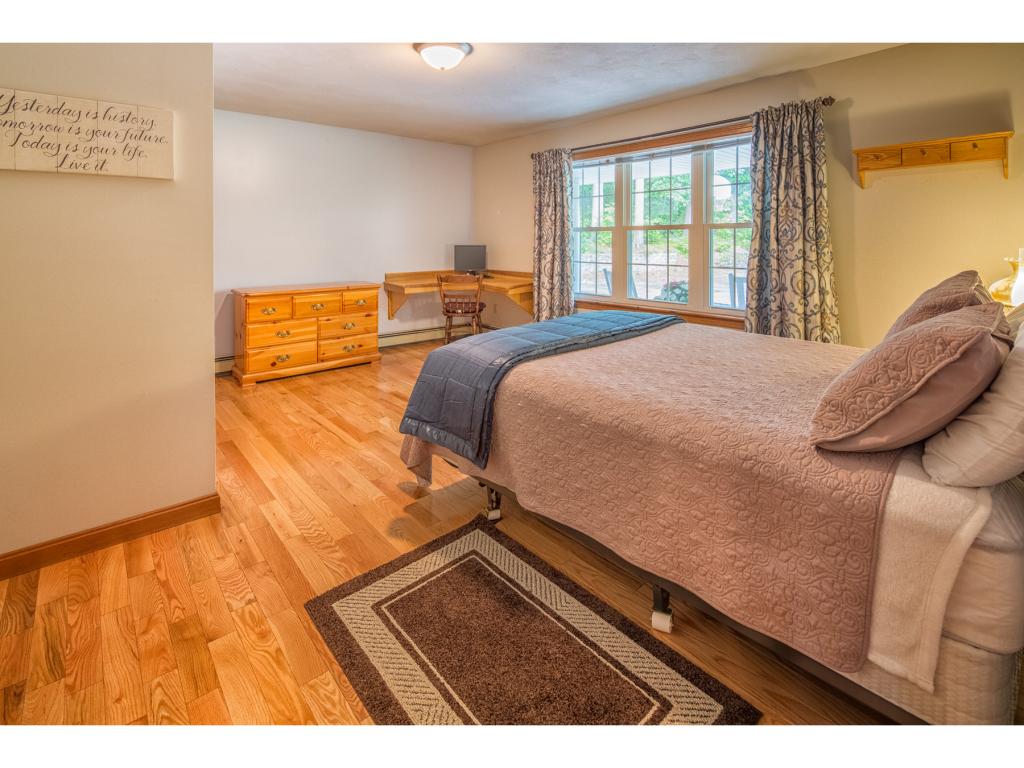 44 Goodwins Way Rochester, NH 03867 - Photo 5 of 32