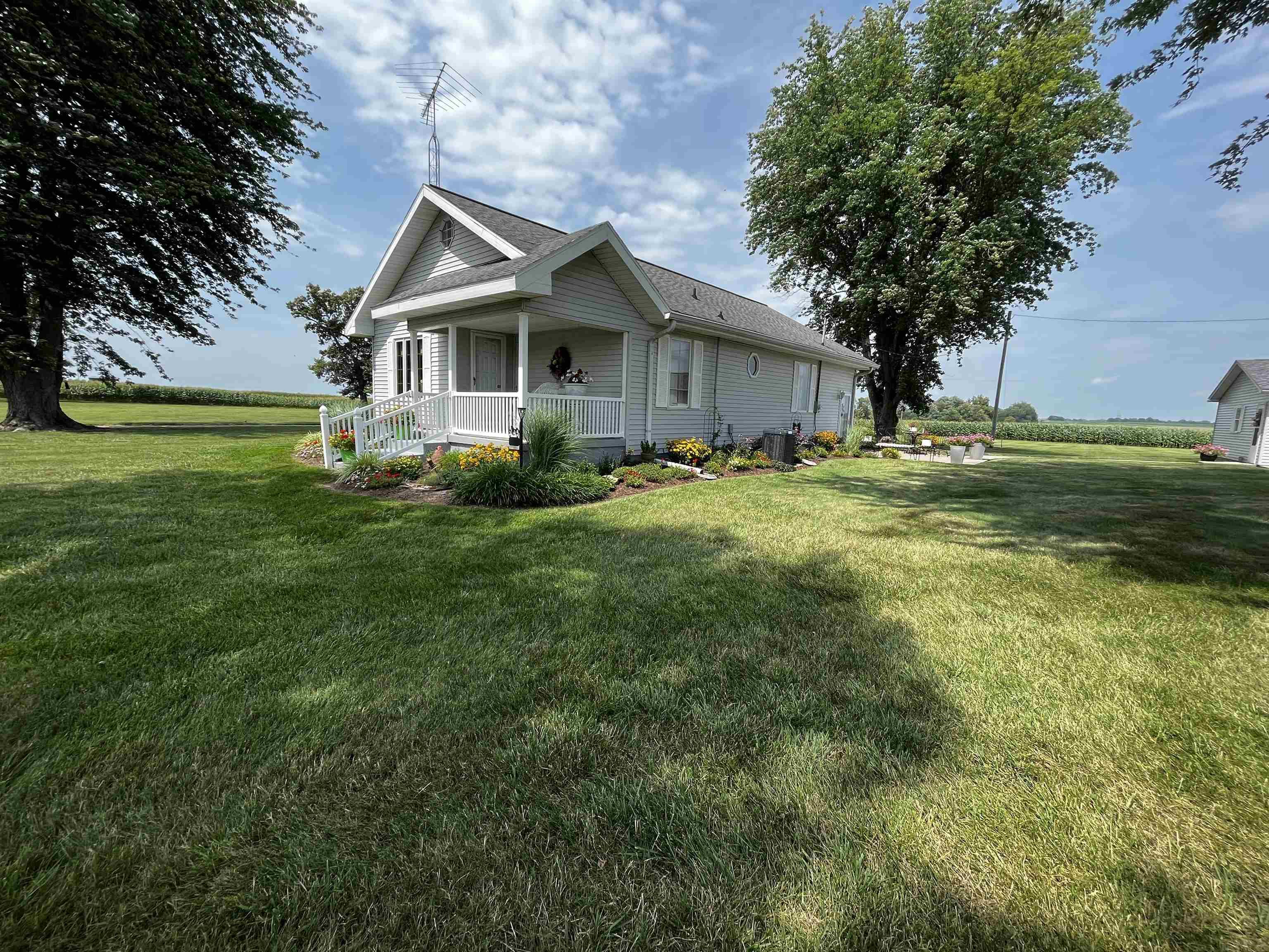 10064 North Meeks Road Oaktown, IN 47561 - Photo 5 of 36 Gallery Image 5