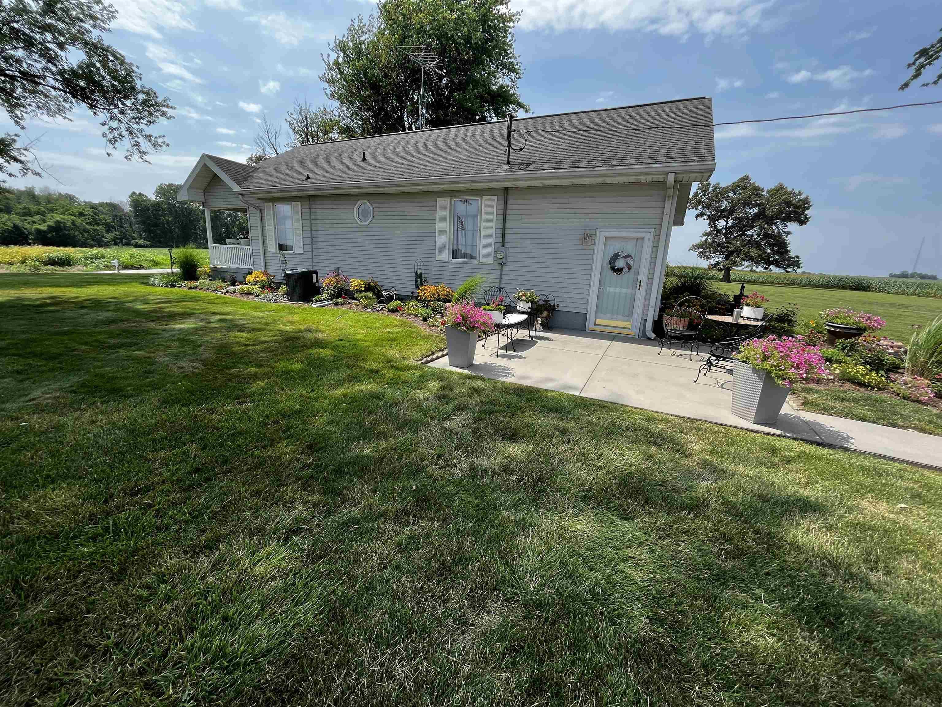 10064 North Meeks Road Oaktown, IN 47561 - Photo 6 of 36 Gallery Image 6
