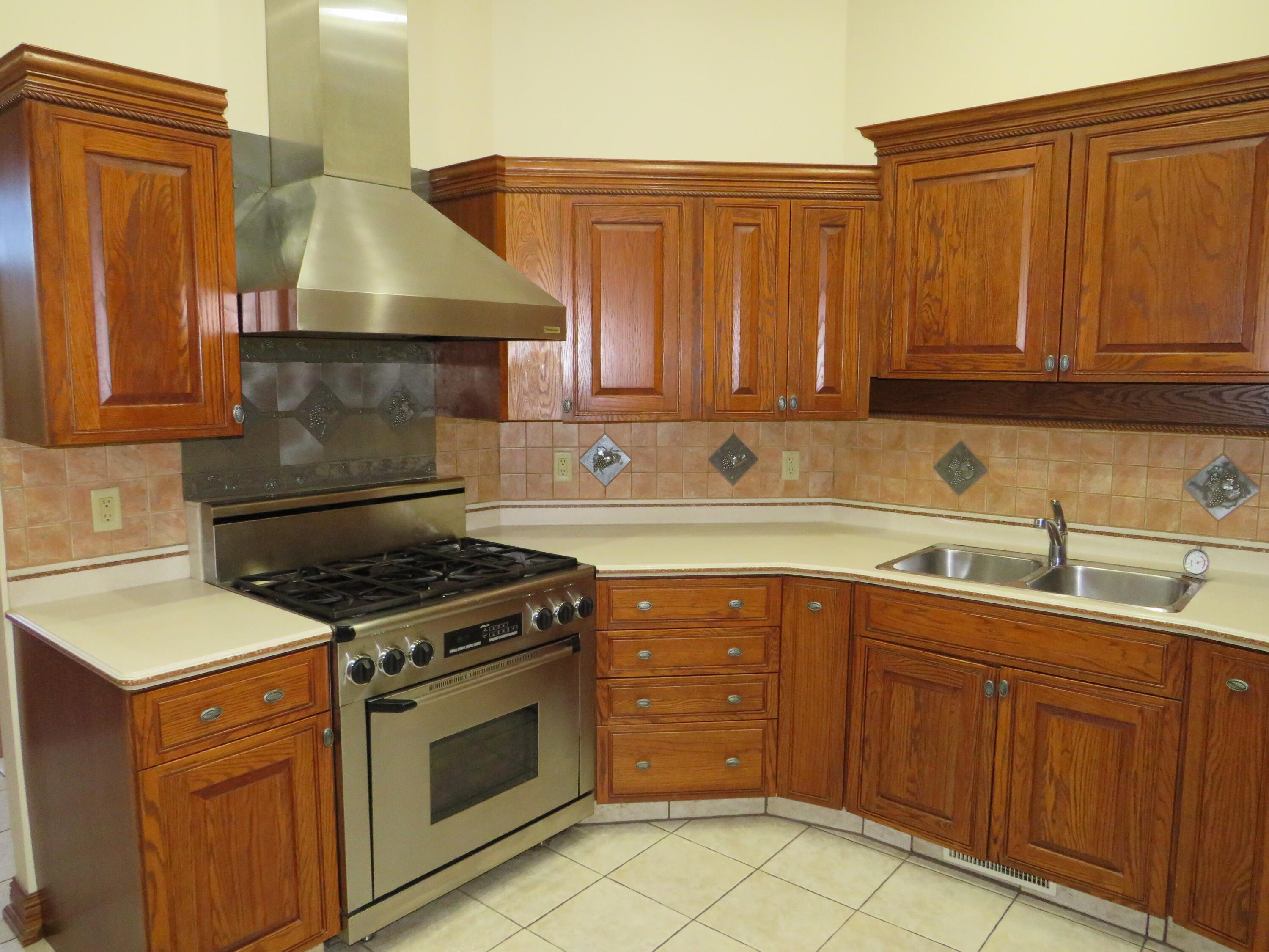 2315 Weigl Road Saginaw, MI 48609 - Photo 119 of 154 IMG_2589