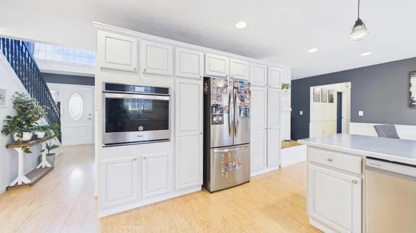 $559,900 | 10345 Red Oak Ridge, Howard City, MI 49329
