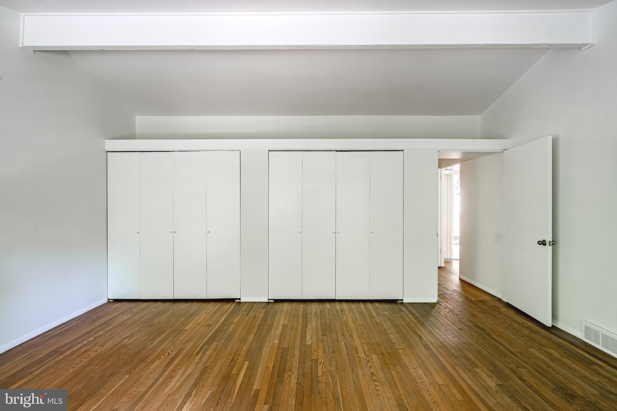 809 Old State Road Berwyn, PA 19312 - Photo 28 of 49 Double closets