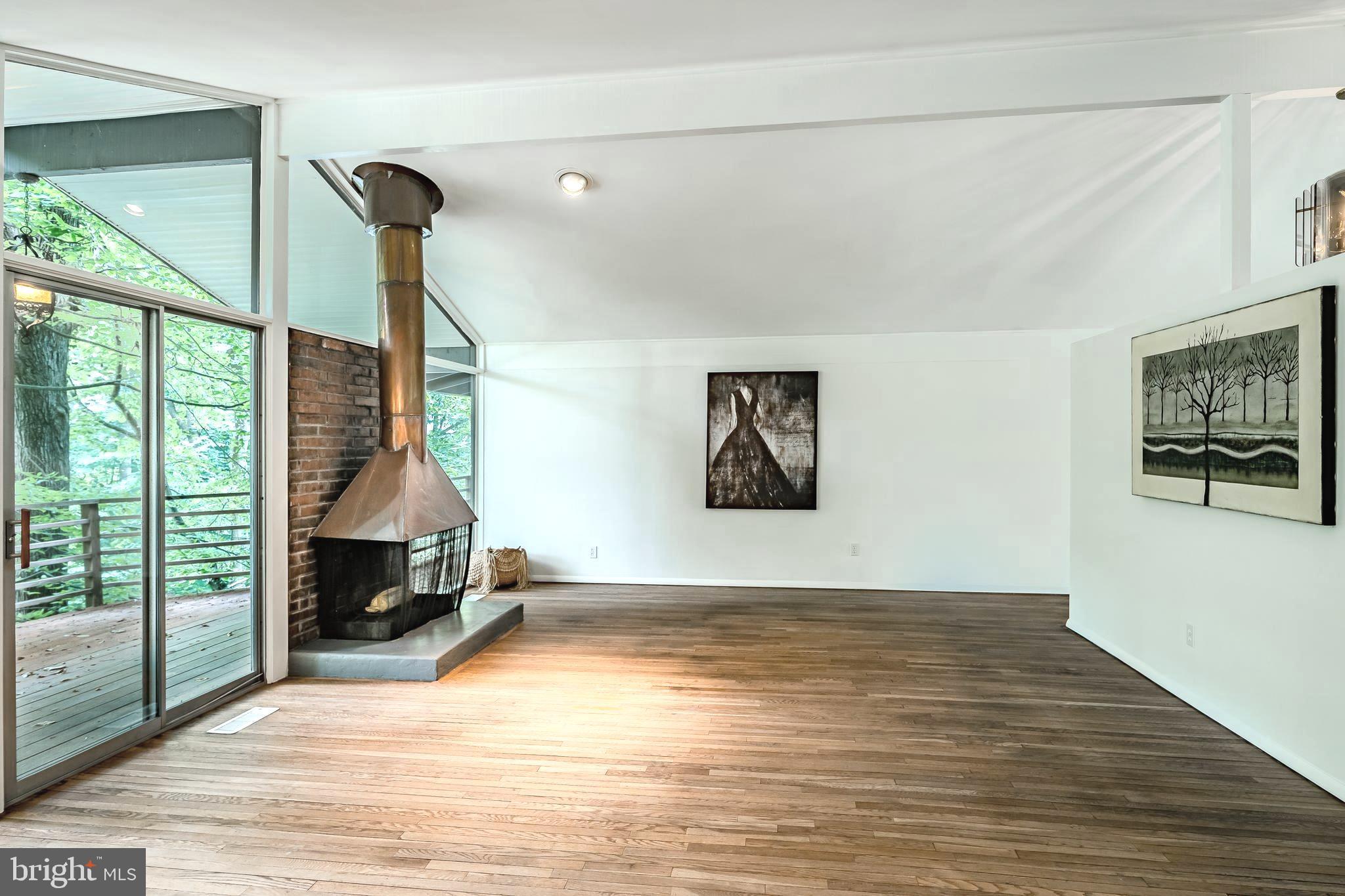 809 Old State Road Berwyn, PA 19312 - Photo 8 of 49 Great place to showcase your art