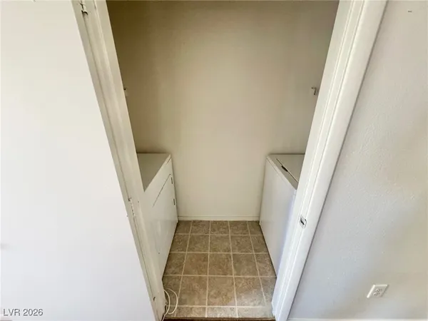 $1,295 | 2300 East Silverado Ranch Boulevard, Unit 2133, Las Vegas, NV 89123