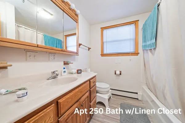 $4,000,000 | 172 Washington Street, Pembroke, MA 02359
