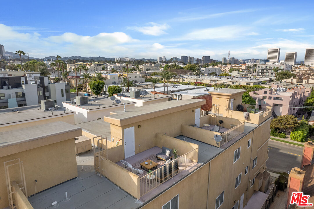 1747 South Barrington Avenue, Unit 103 Los Angeles, CA 90025 - Photo 39 of 45 a picture of city view