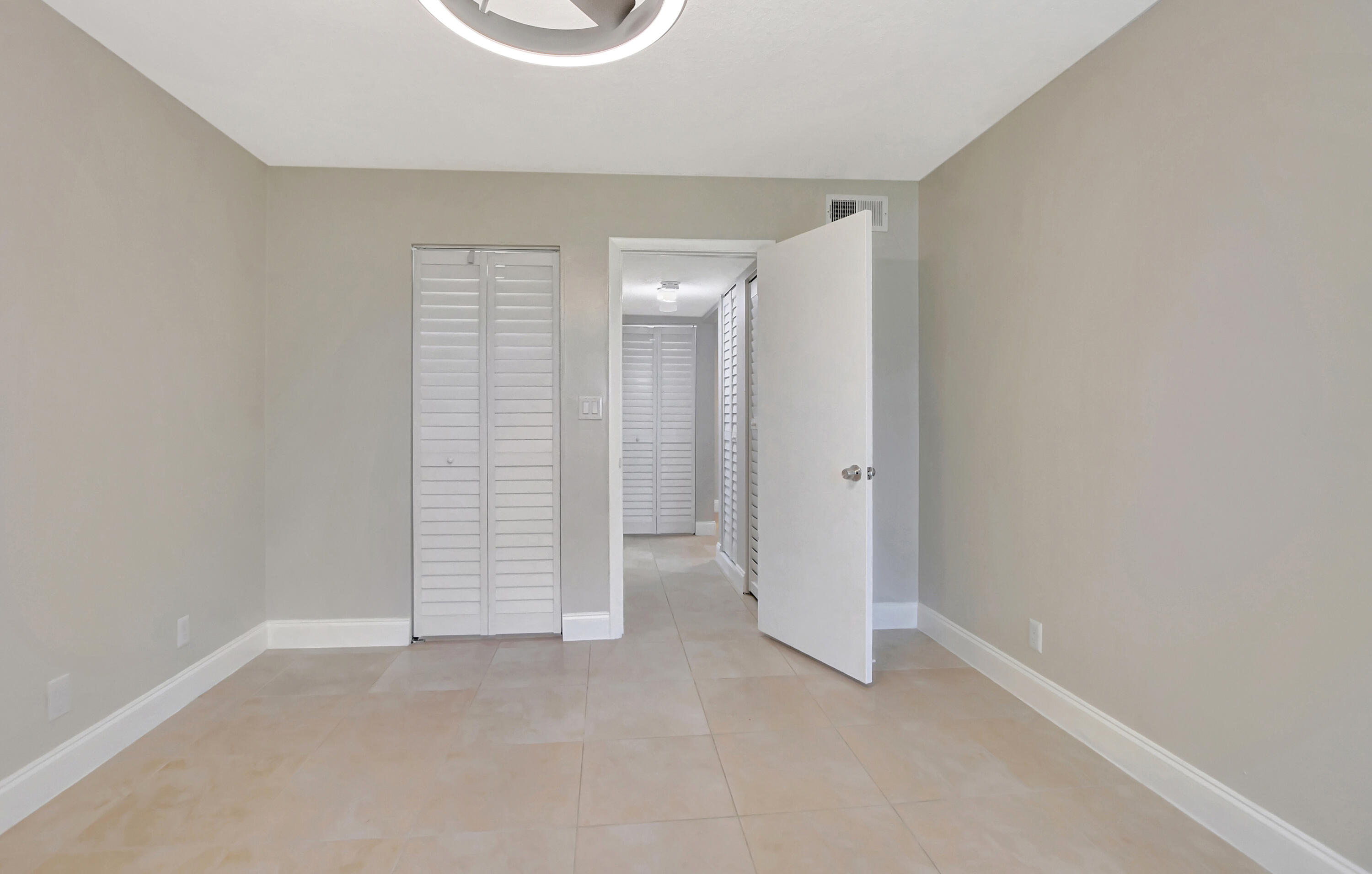 450 Northwest 20th Street, Unit 2020 Boca Raton, FL 33431 - Photo 17 of 29 11-print-DSC_0496