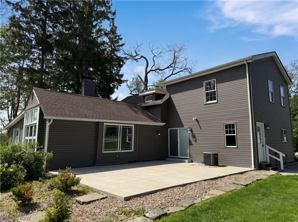 23691 Redfern Road Columbia Station, OH 44028 - Photo 5 of 29