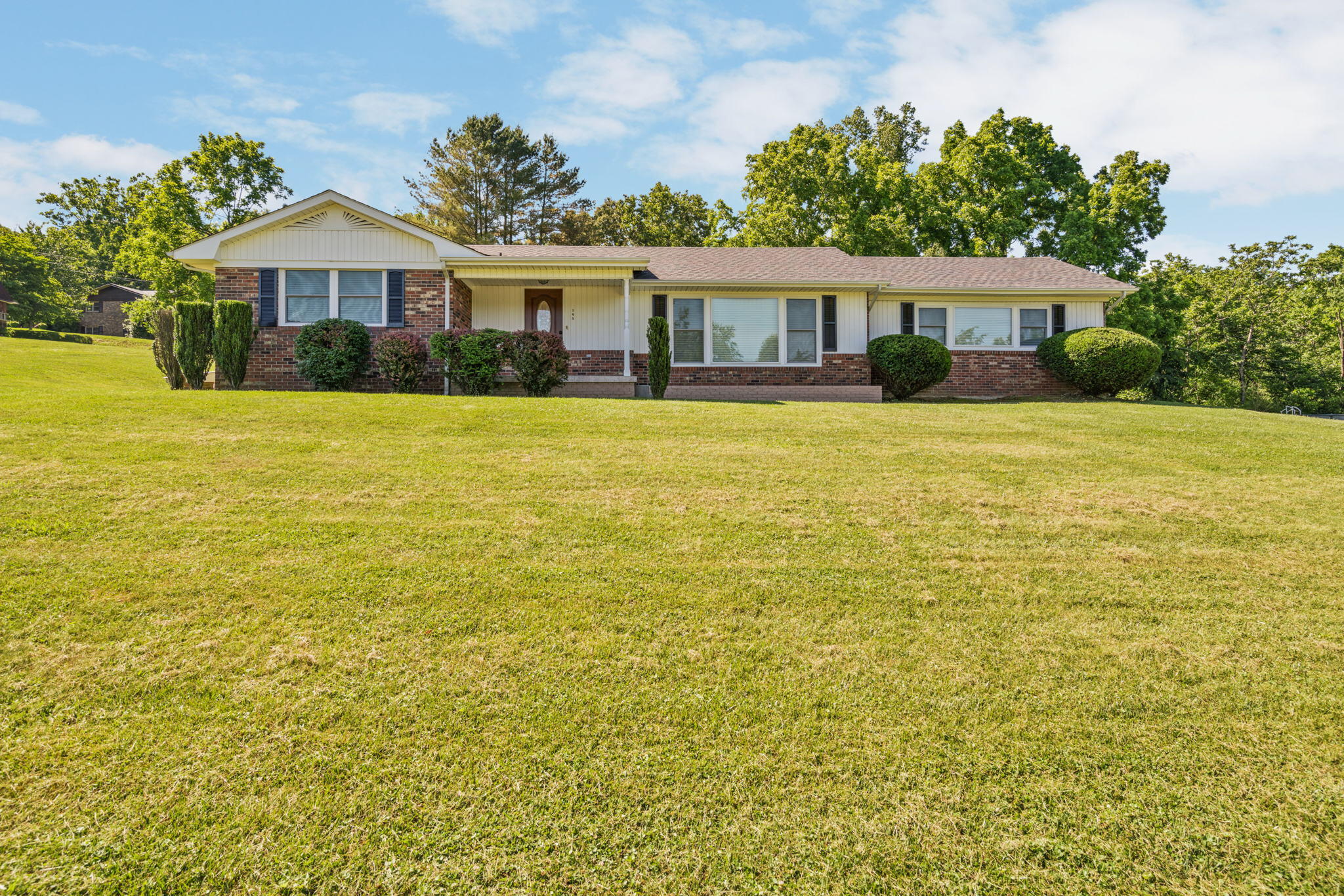 195 Capitol Road Jonesville, VA 24263 - Photo 1 of 32 1-web-or-mls-Jay Huron 20220604-168