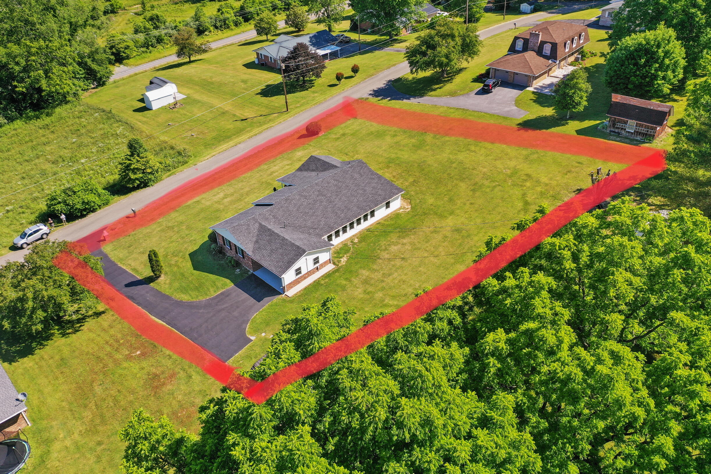 195 Capitol Road Jonesville, VA 24263 - Photo 3 of 32 39-print-Jay Huron 20220604-234