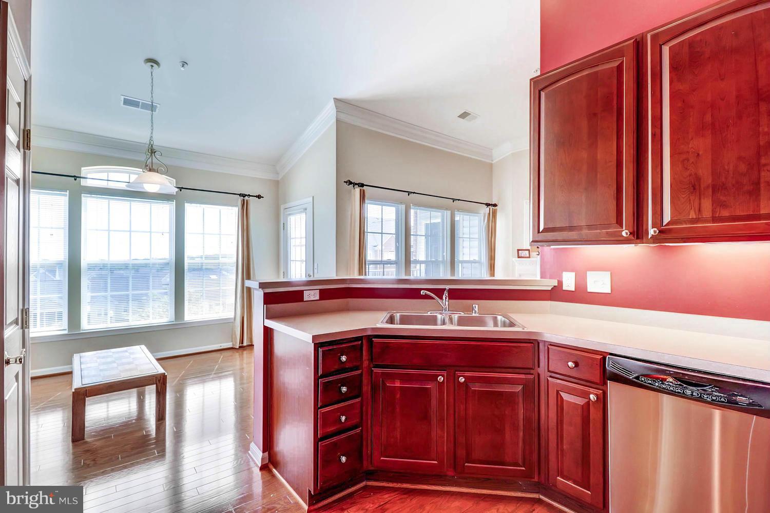 204 Secretariat Drive, Unit R Havre de Grace, MD 21078 - Photo 7 of 28 Kitchen