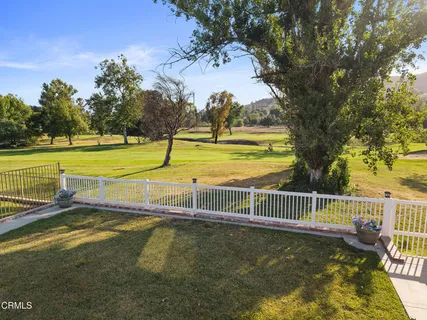 $1,050,000 | 5935 Lake Lindero Drive, Agoura Hills, CA 91301