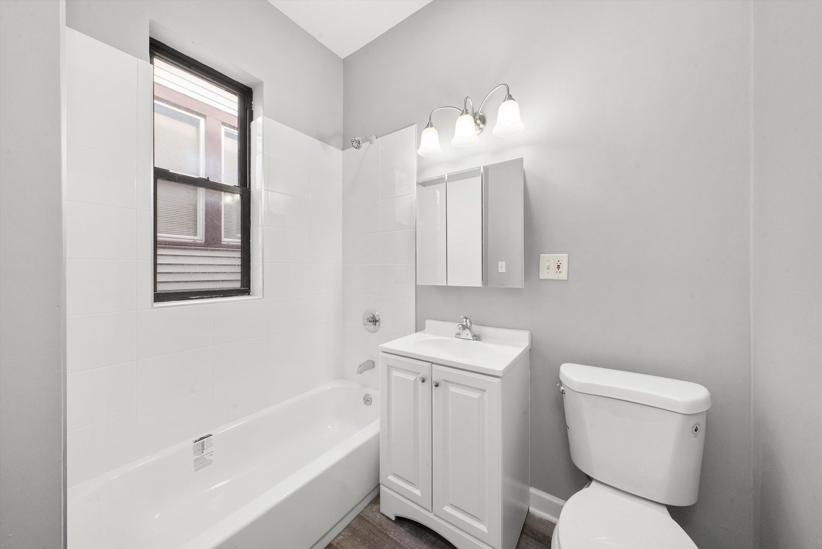 5029 South Racine Avenue Chicago, IL 60609 - Photo 9 of 26