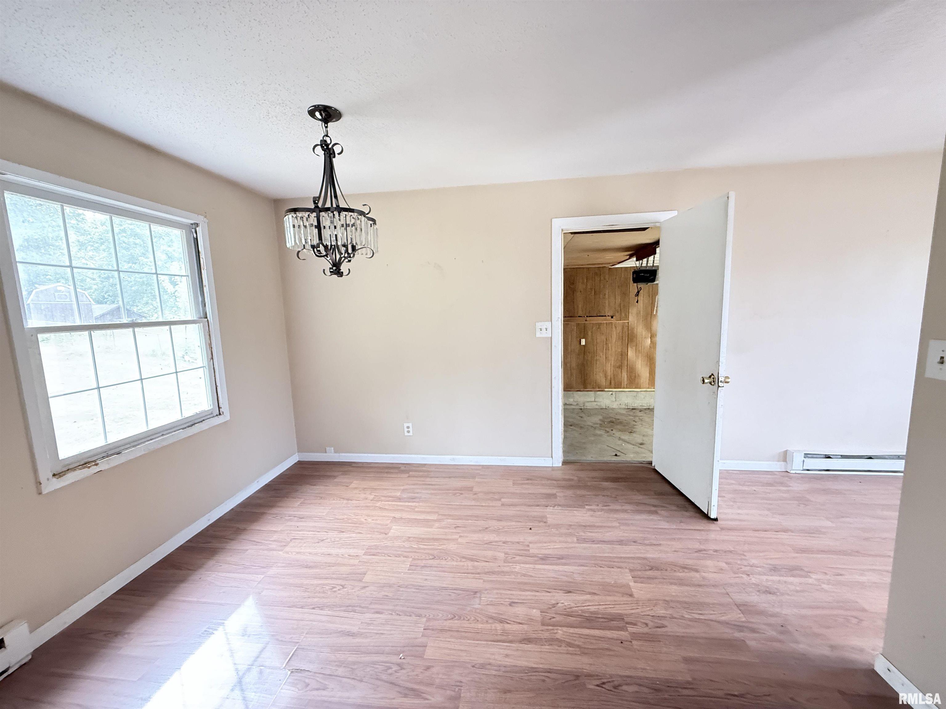 304 North Reed Station Road De Soto, IL 62924 - Photo 15 of 21 Gallery Image 15