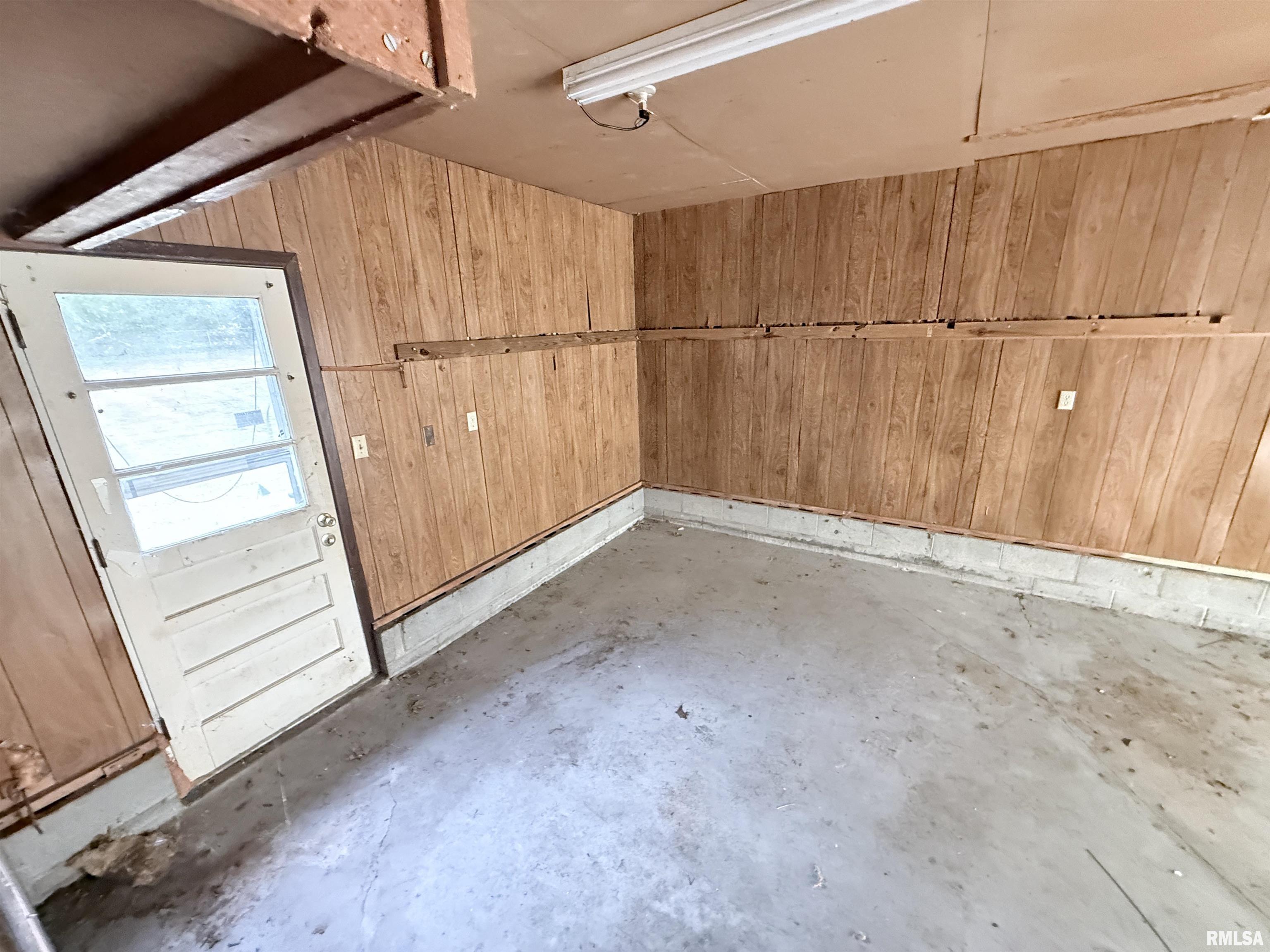 304 North Reed Station Road De Soto, IL 62924 - Photo 19 of 21 Gallery Image 19