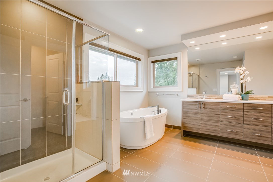 704 Pierce Avenue Northeast Renton, WA 98056 - Photo 17 of 25 Gallery Image 17