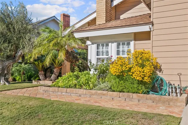 $1,275,000 | 25556 La Mirada Street, Laguna Hills, CA 92653