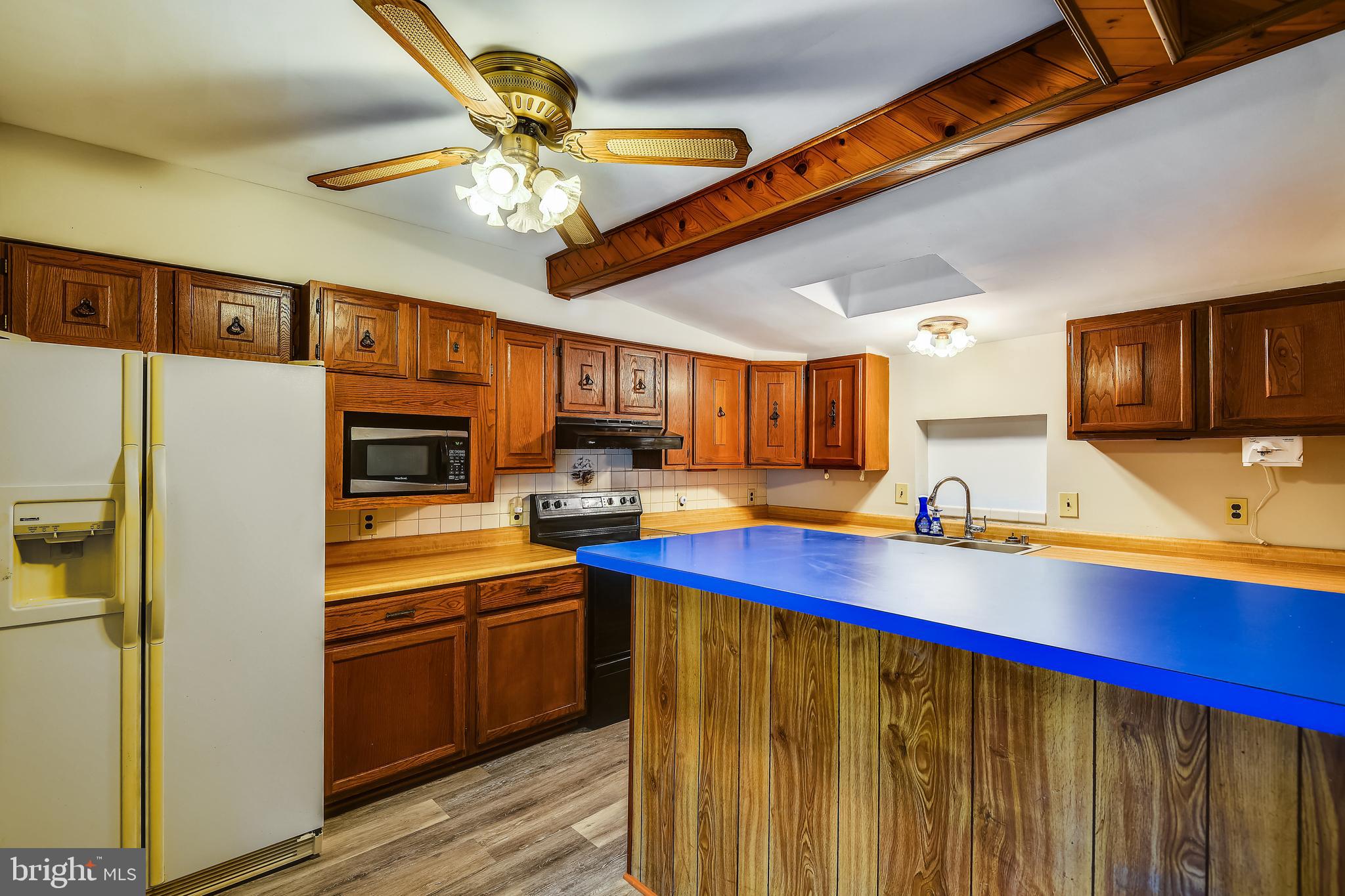 5874 Deale Beach Road Deale, MD 20751 - Photo 10 of 30 Kitchen