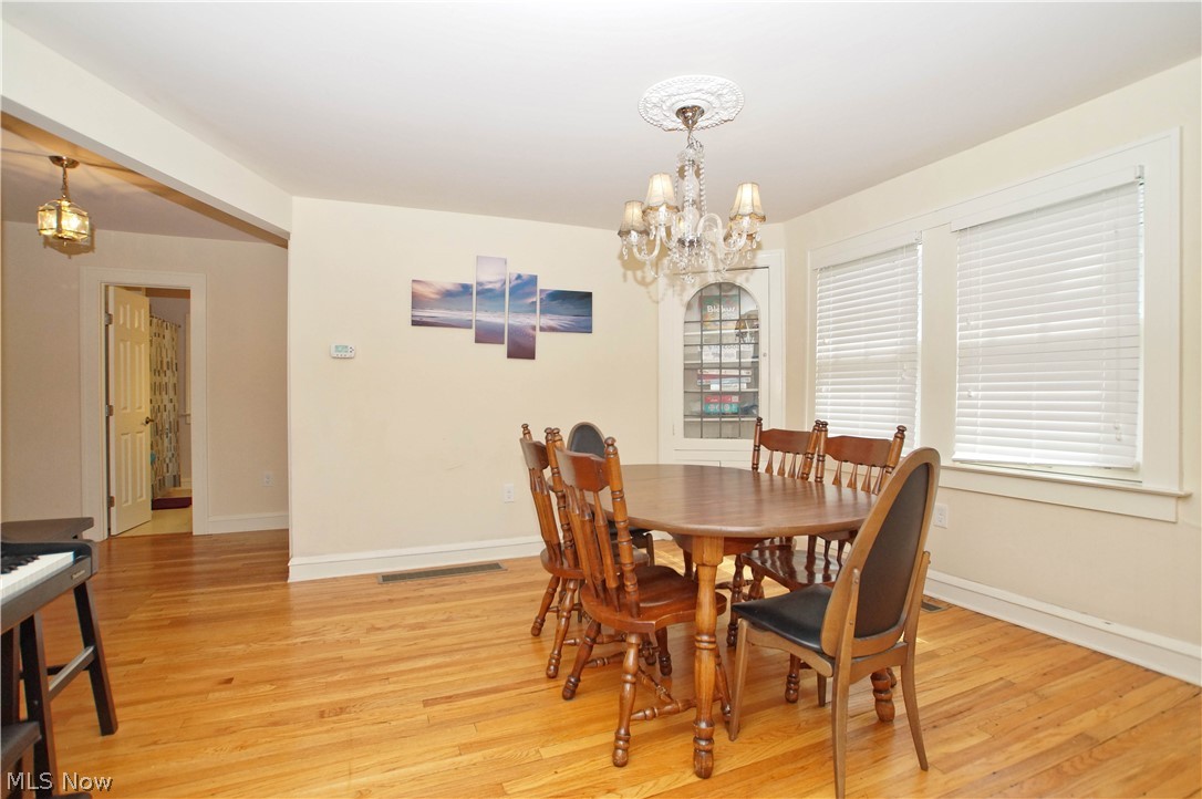 17423 Winslow Road Cleveland, OH 44120 - Photo 17 of 33 Gallery Image 17