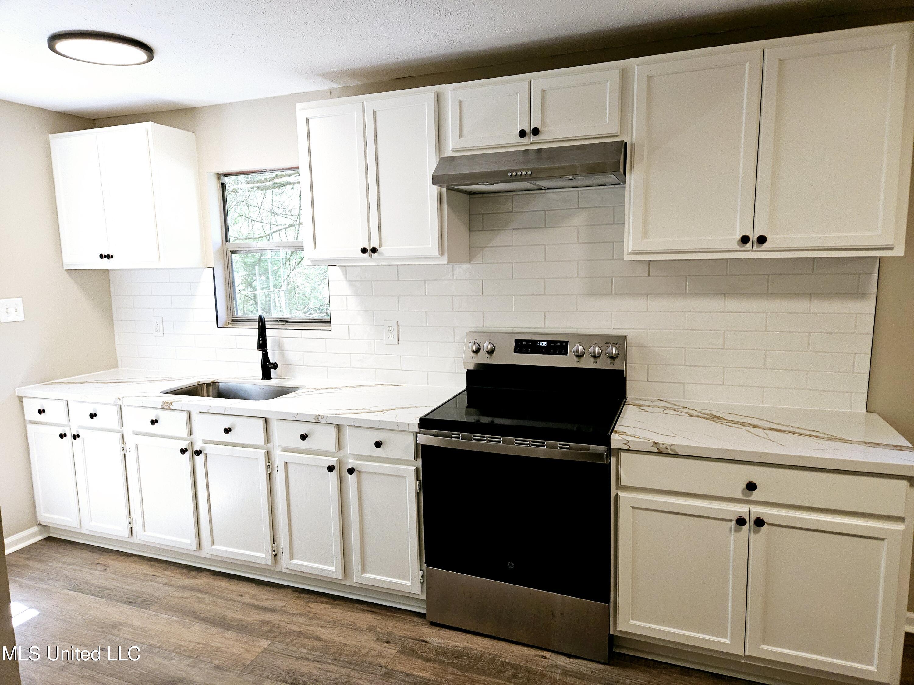 3925 Harold Drive Jackson, MS 39212 - Photo 6 of 14 20250410_131356