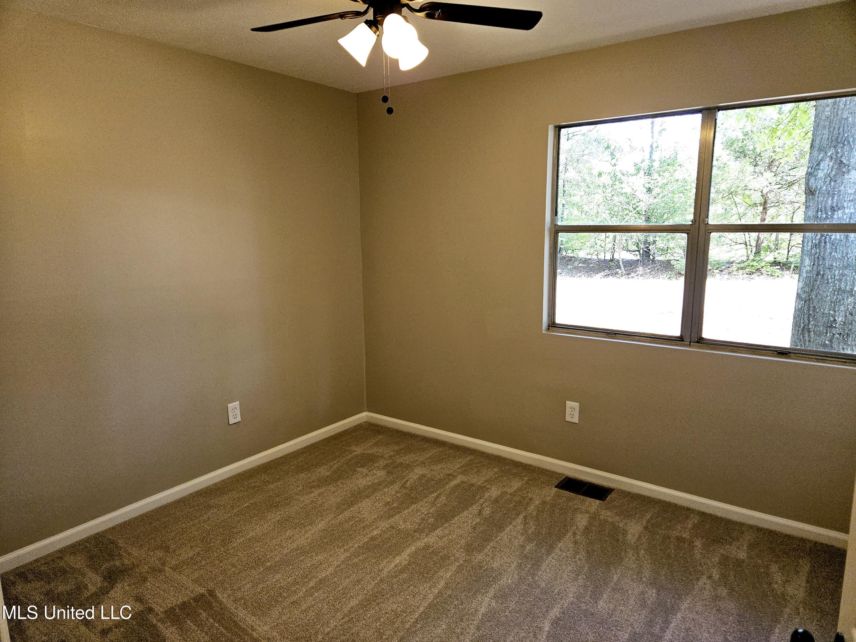 3925 Harold Drive Jackson, MS 39212 - Photo 9 of 14 20250410_131545