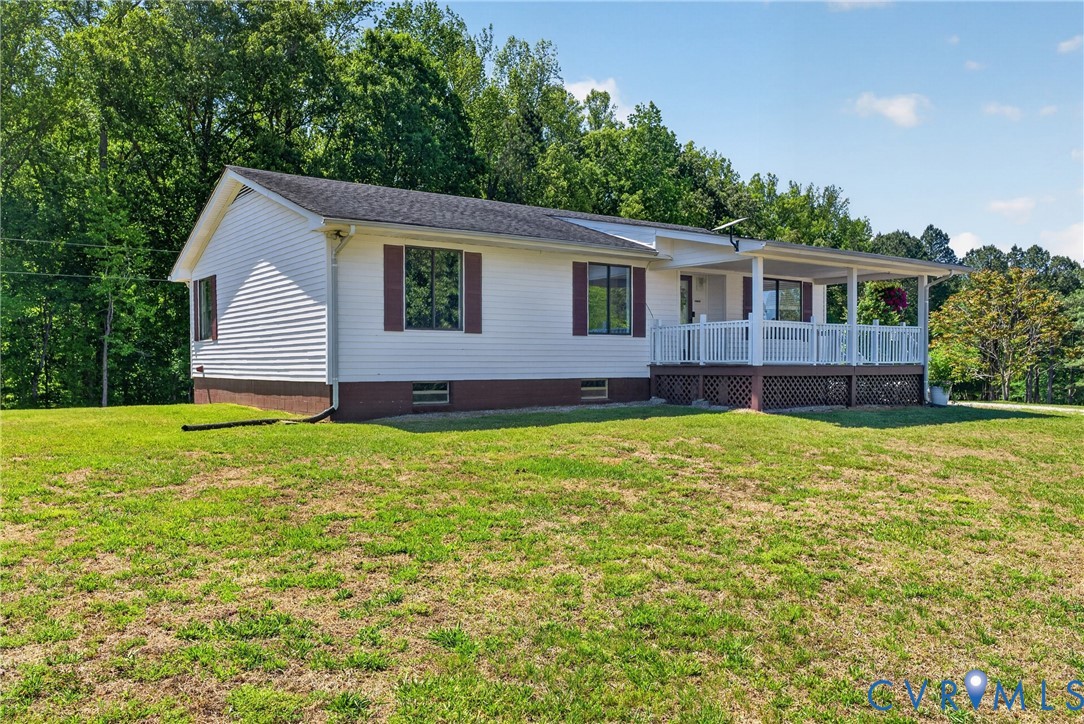 297 Deer Run Road Blackstone, VA 23824 - Photo 26 of 38
