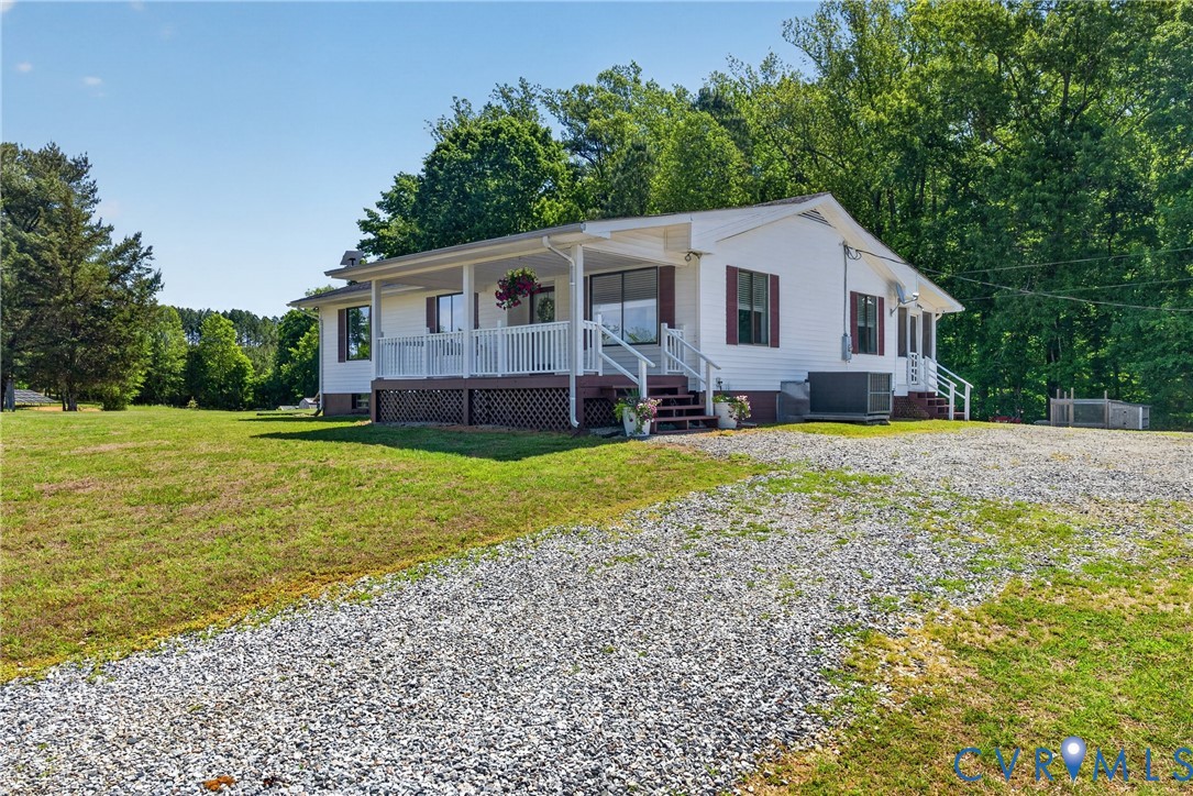 297 Deer Run Road Blackstone, VA 23824 - Photo 27 of 38