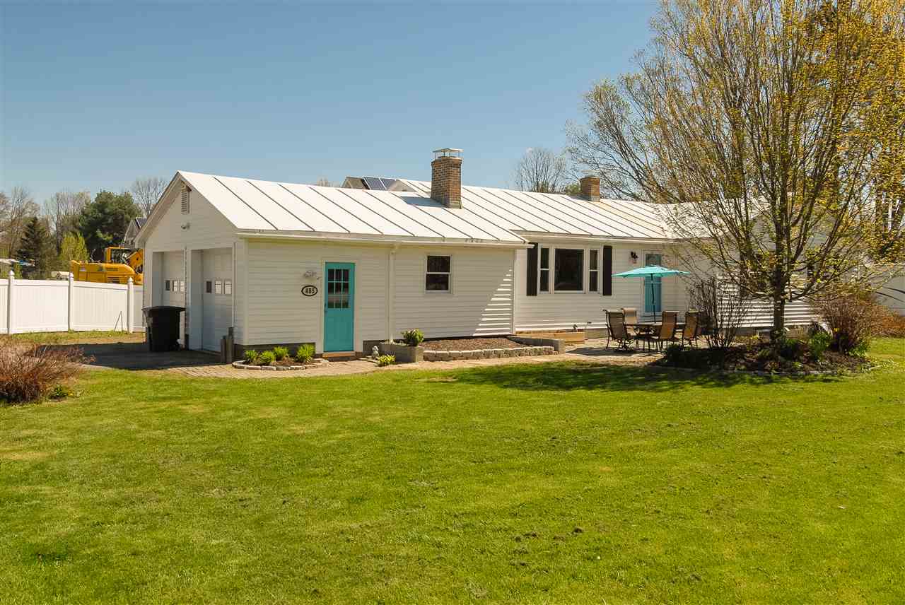 485 Chandler Road Hartford, VT 05001 - Photo 3 of 19 Gallery Image 3