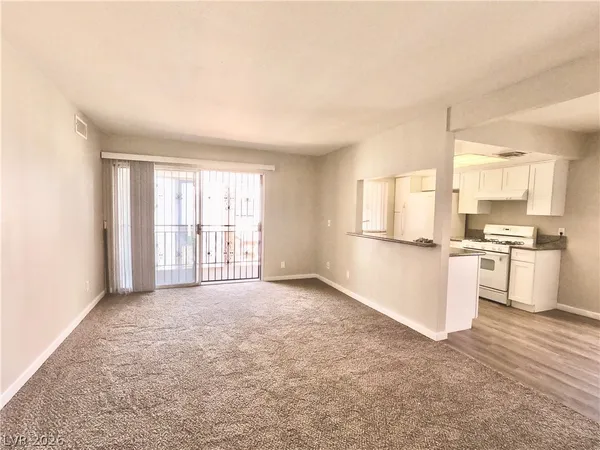 $1,745 | 1405 Vegas Valley Drive, Unit 298, Las Vegas, NV 89169