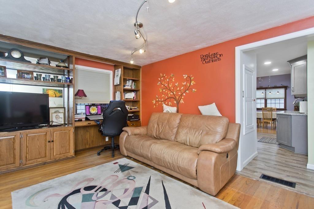 41 Arthur Street Springfield, MA 01104 - Photo 8 of 22