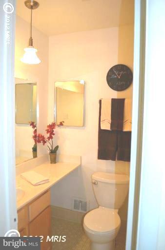 9828 Cherry Tree Lane Silver Spring, MD 20901 - Photo 7 of 17 Bath on upper level