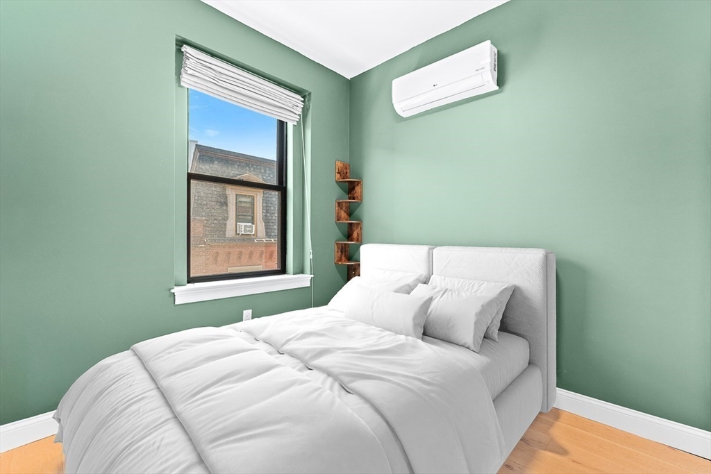 166 Salem Street, Unit 8 Boston, MA 02113 - Photo 8 of 17