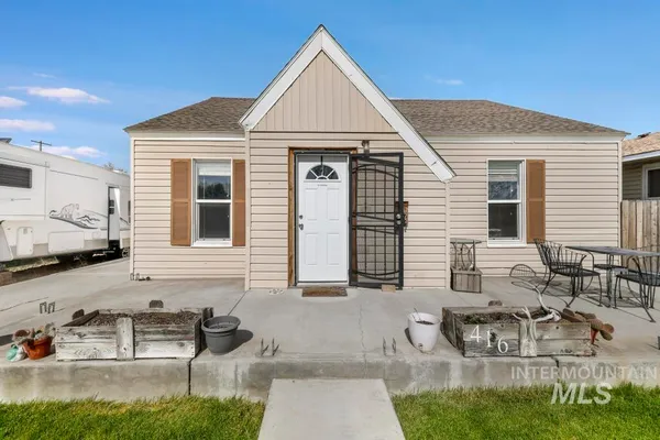 $240,000 | 416 12th Avenue North, Buhl, ID 83316