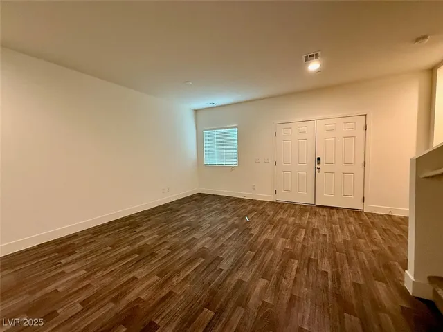 $2,050 | 1418 Pink Dawn Drive, Henderson, NV 89014