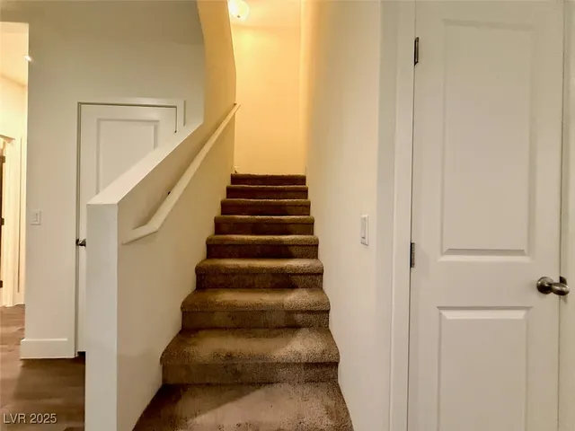 $2,050 | 1418 Pink Dawn Drive, Henderson, NV 89014