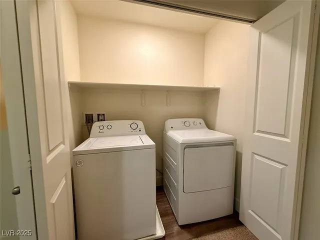 $2,050 | 1418 Pink Dawn Drive, Henderson, NV 89014