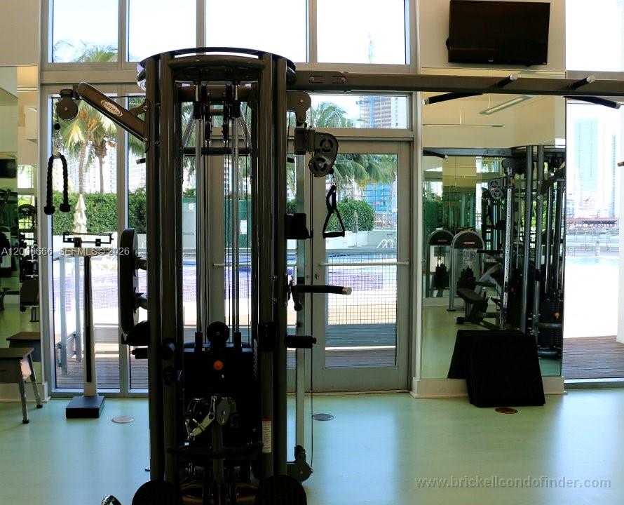 90 Southwest 3rd Street, Unit 3505 Miami, FL 33130 - Photo 18 of 38