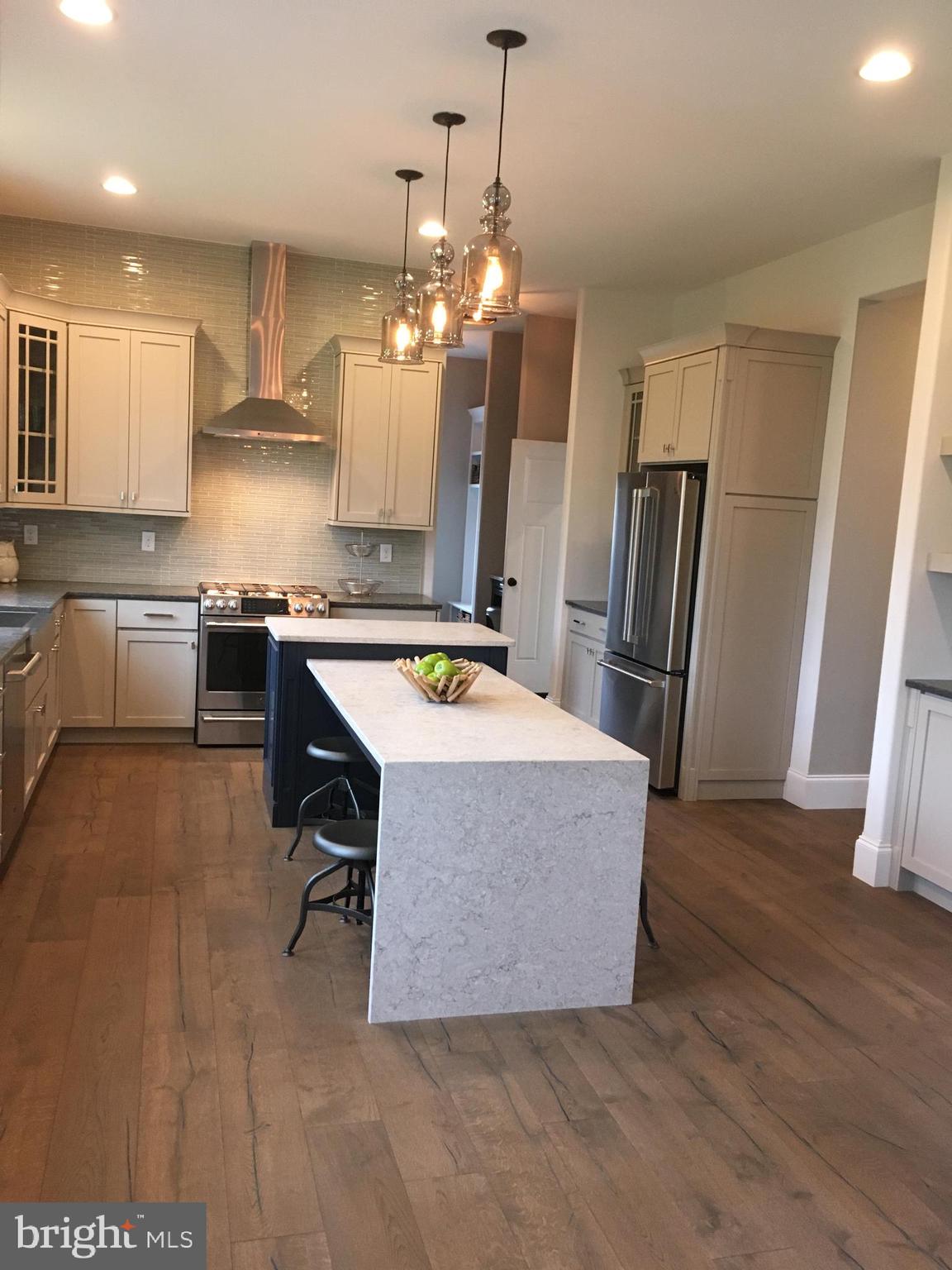 2 Avalon Circle Barto, PA 19504 - Photo 5 of 11 Kitchen