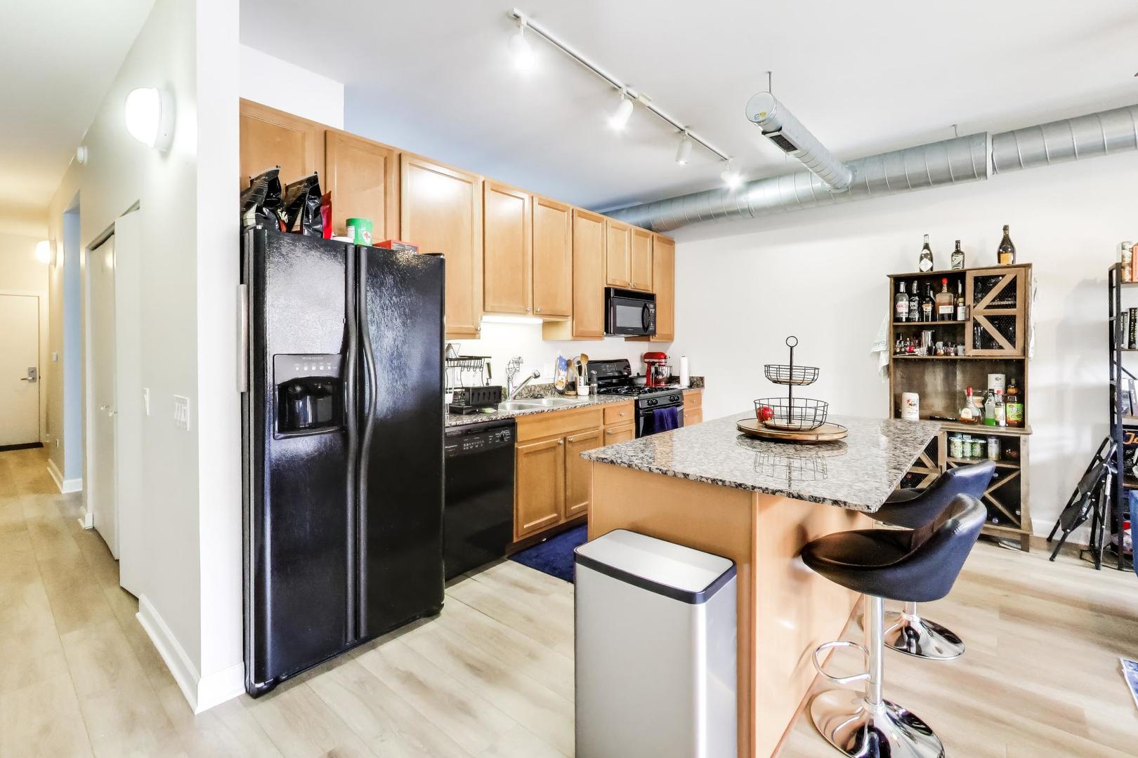 1200 West Monroe Street, Unit 315 Chicago, IL 60607 - Photo 6 of 16
