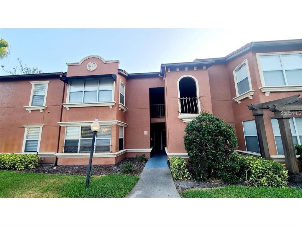 5116 Conroy Road, Unit 12 Orlando, FL 32811 - Photo 1 of 19