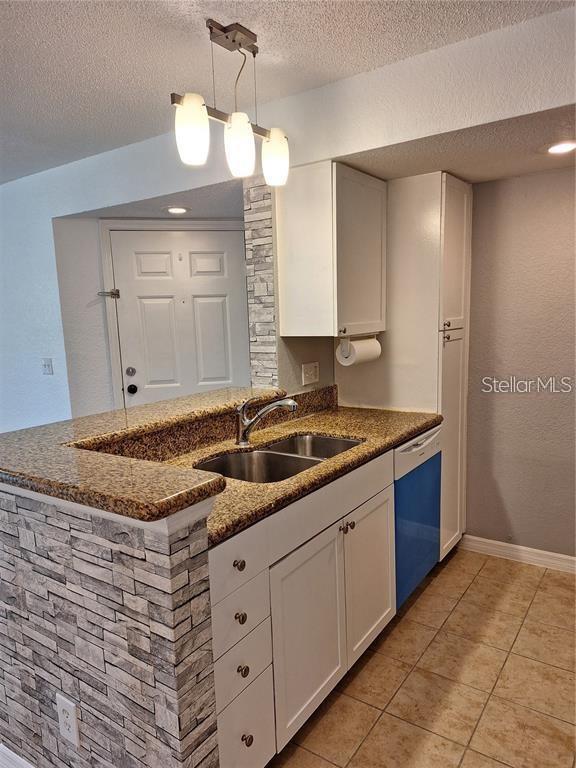5116 Conroy Road, Unit 12 Orlando, FL 32811 - Photo 4 of 19