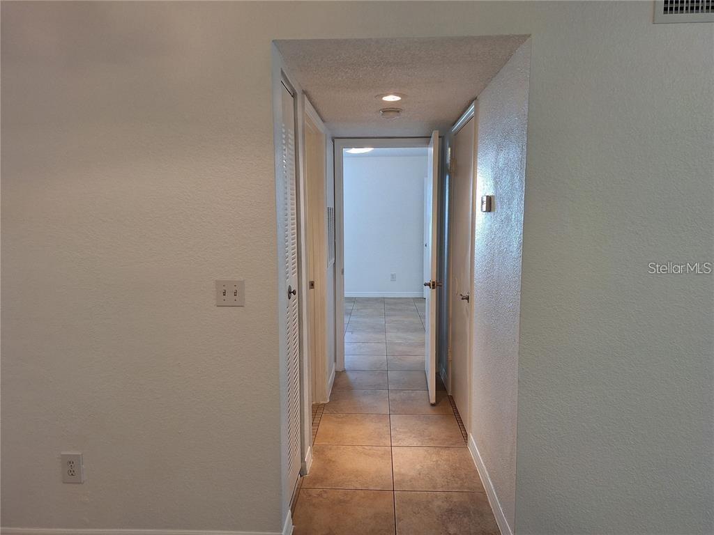 5116 Conroy Road, Unit 12 Orlando, FL 32811 - Photo 9 of 19