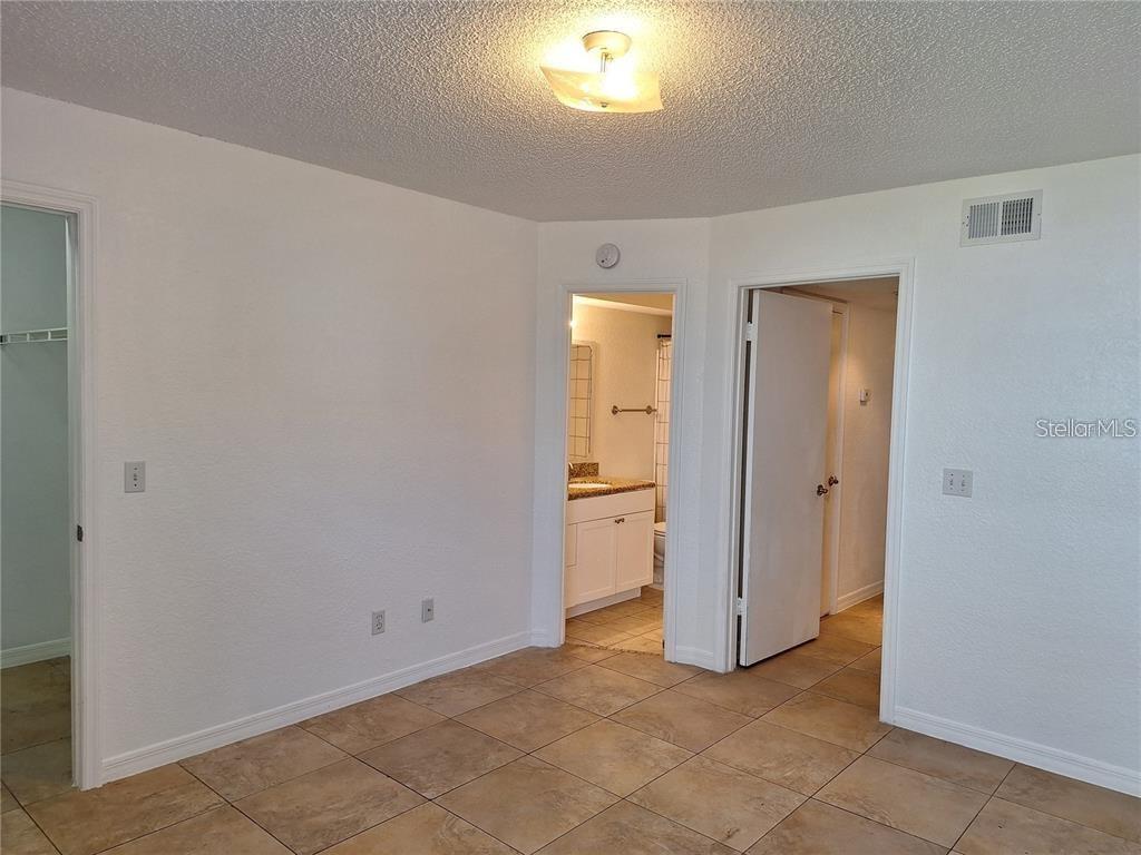 5116 Conroy Road, Unit 12 Orlando, FL 32811 - Photo 10 of 19