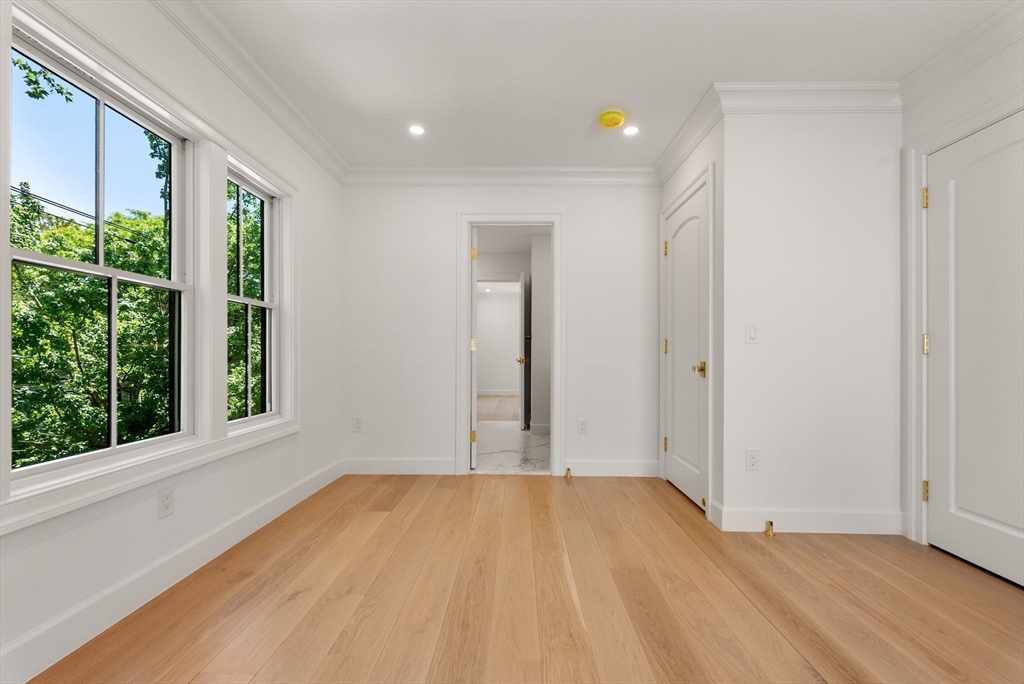 18 Naples Road Brookline, MA 02446 - Photo 22 of 40