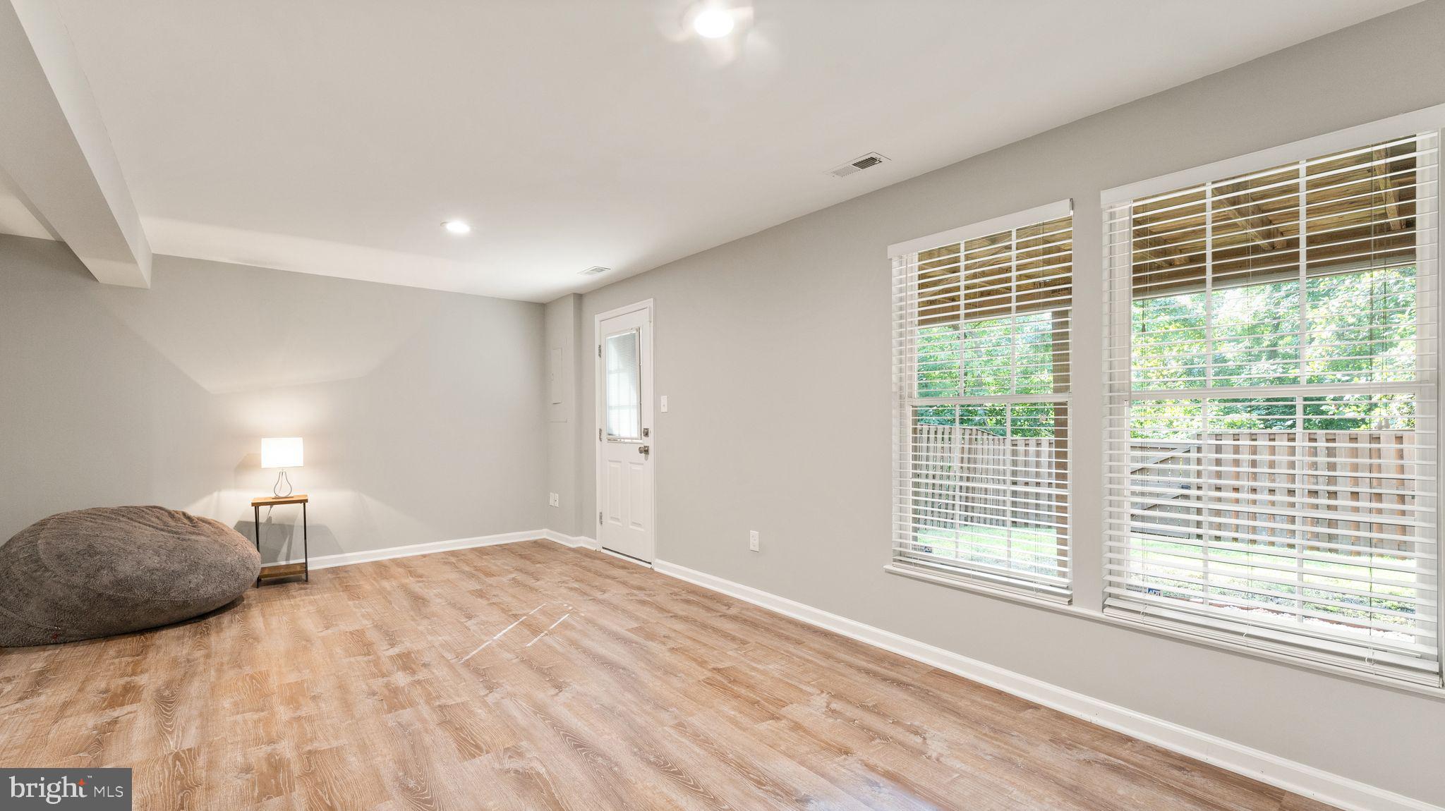 21094 Cornerpost Square Ashburn, VA 20147 - Photo 11 of 76