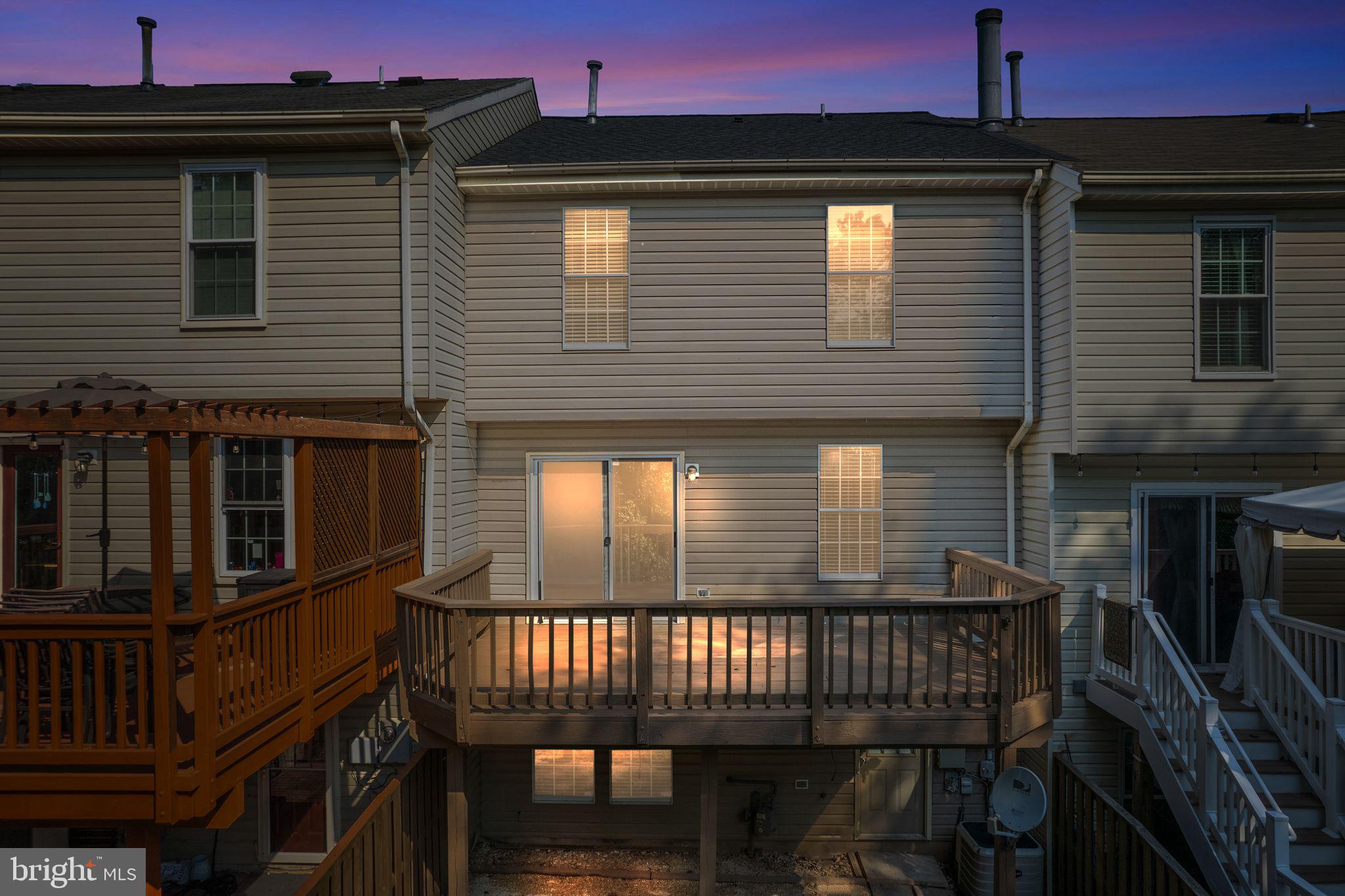 21094 Cornerpost Square Ashburn, VA 20147 - Photo 17 of 76