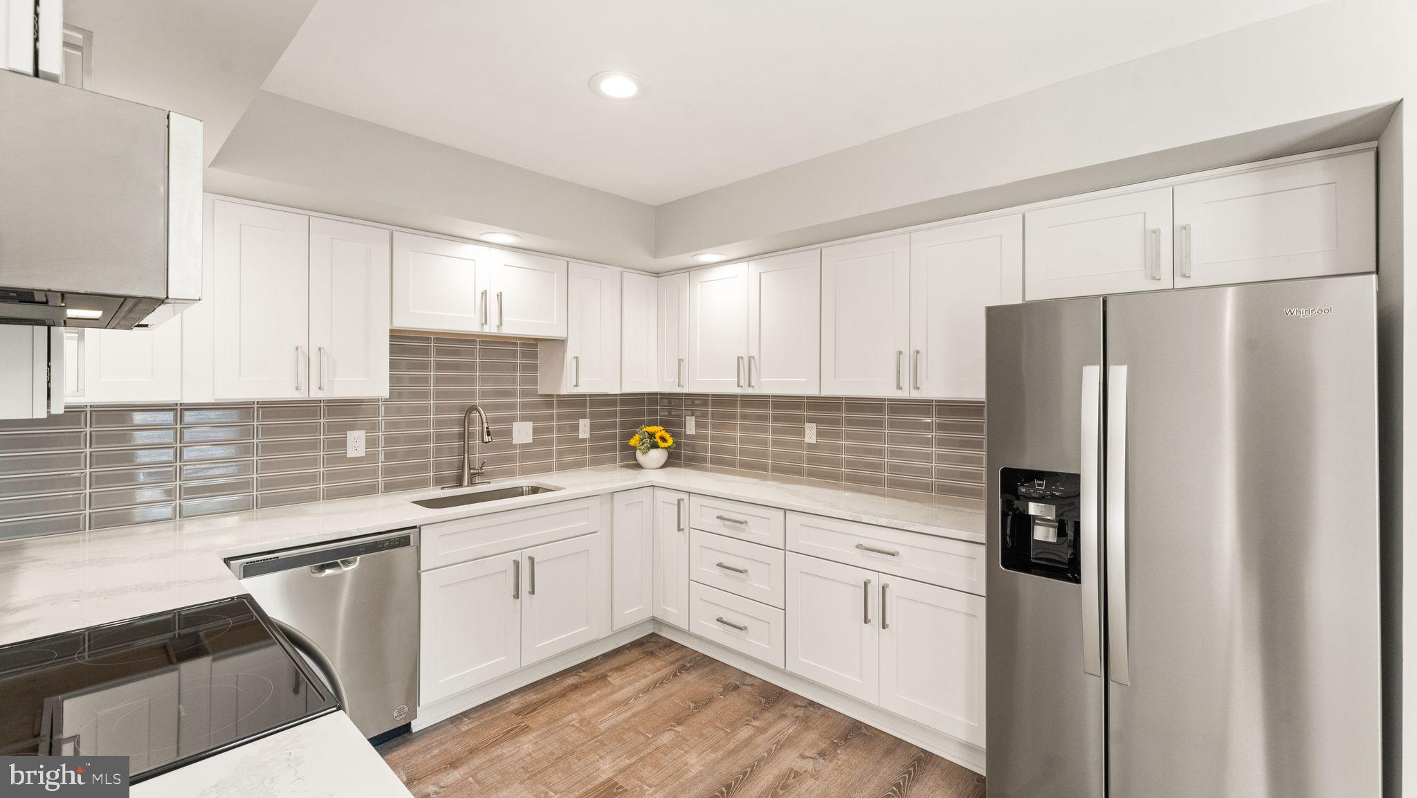 21094 Cornerpost Square Ashburn, VA 20147 - Photo 28 of 76